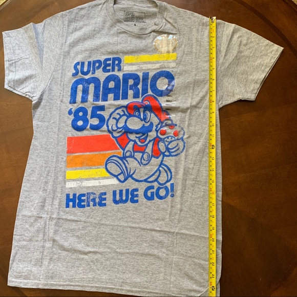Super Mario bros. Graphic T-shirt - Picture 5 of 8